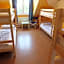 Max Hostel