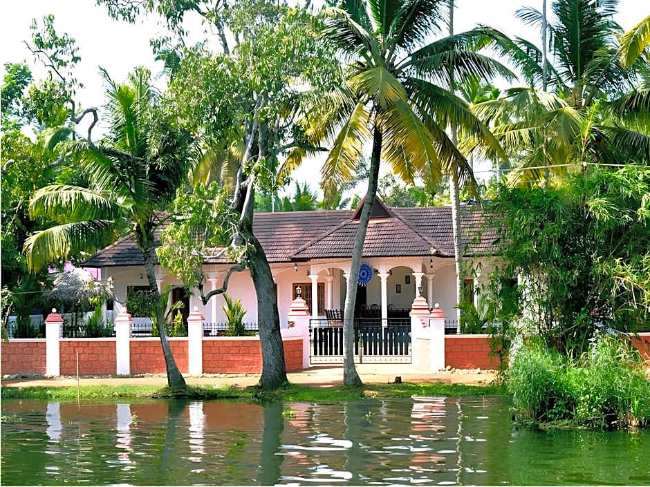 Sunny Days Homestay Alleppey