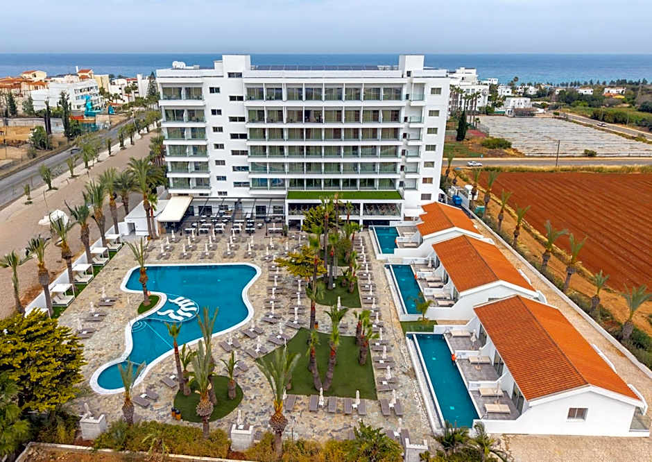 Bohemian Gardens Hotel