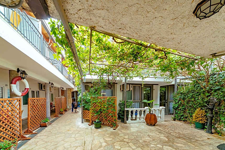 Hotel Savojo