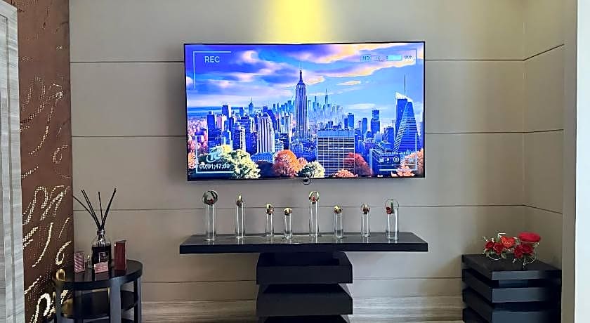 Civic Horizon - Hotel & Residences