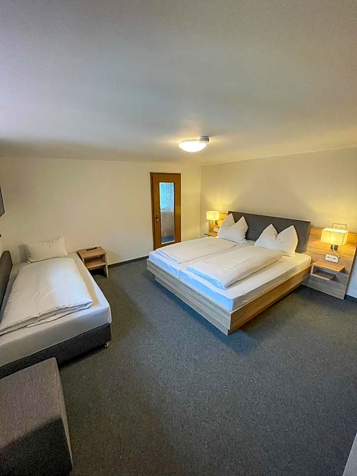 Mountain Hostel City