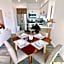 Los Angeles 3BR Villa Suites with Free Parking