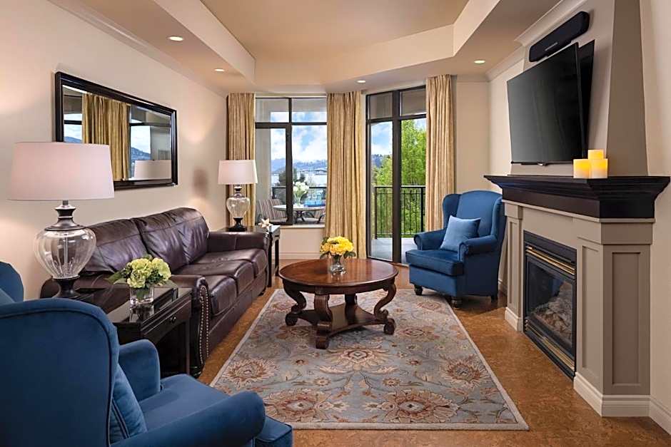 The Royal Kelowna - Bellstar Hotels & Resorts