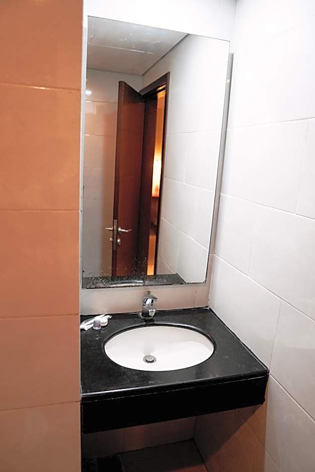 Brothers Inn Solo Baru