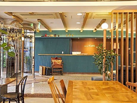 Hotel Toms