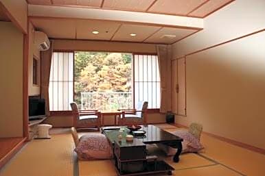 Japanese-Style Economy Room