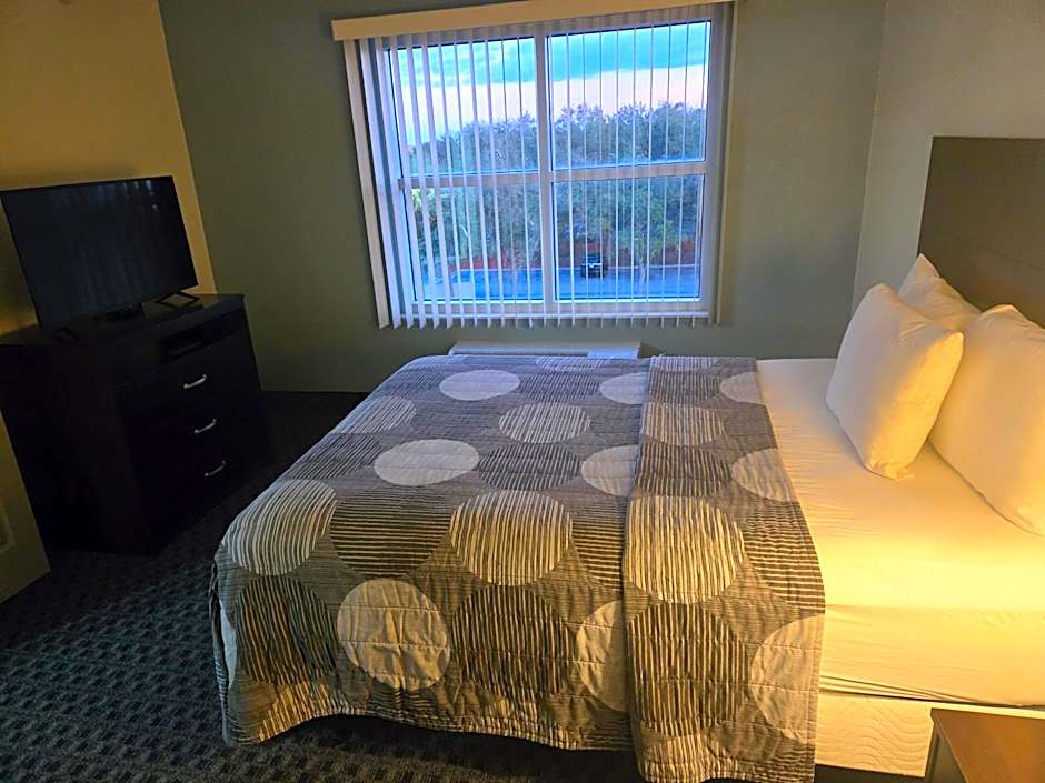 Allure Suites of Fort Myers