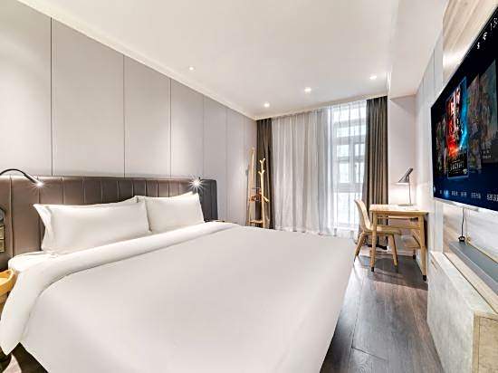 Hanting Youjia Hotel (Ningbo Tianyi Square Branch)