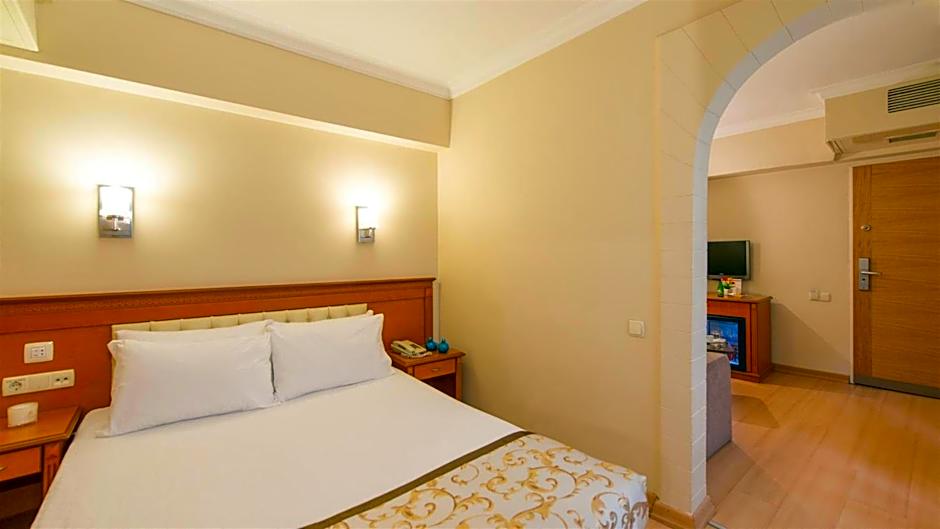 Prestige Hotel Old City