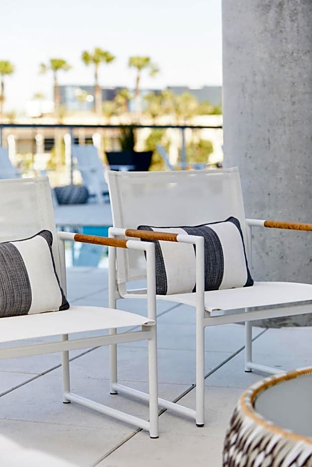 AC Hotel by Marriott Irvine