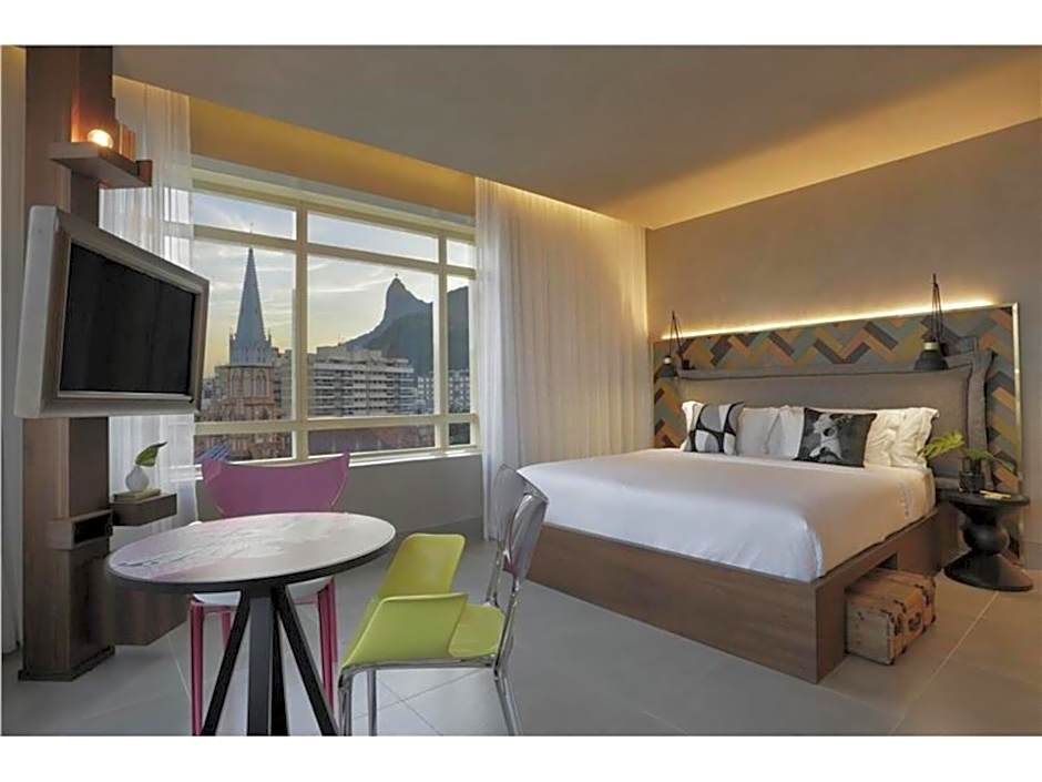 Yoo2 Rio de Janeiro, Tapestry Collection by Hilton