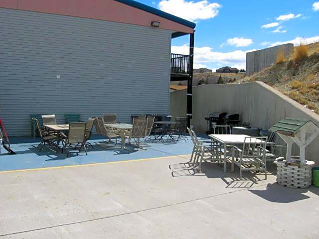 Little Bear Motel