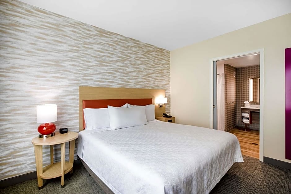 Home2 Suites by Hilton Carlsbad, CA