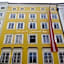 SISHAUS - Private Room Rental