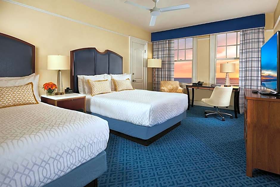 Photo 1 of 2 of 2 Queen Beds, Ocean View