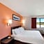 Quality Inn & Suites Junction