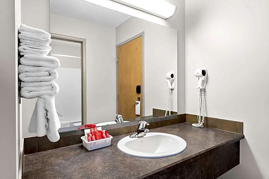 SureStay Plus Hotel by Best Western Hardisty