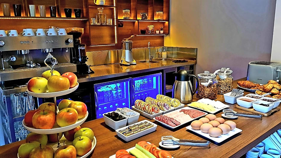 Хотел МИКАДО - онлайн self check-in