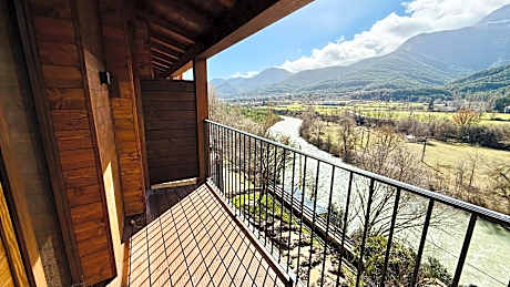 Double Room with Mountain View