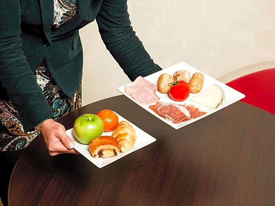 Ibis Barcelona Santa Coloma