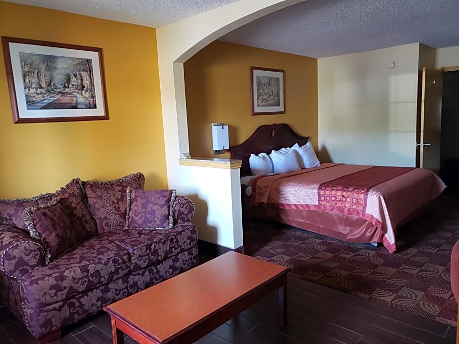 Days Inn & Suites by Wyndham Tuscaloosa - Univ. of Alabama