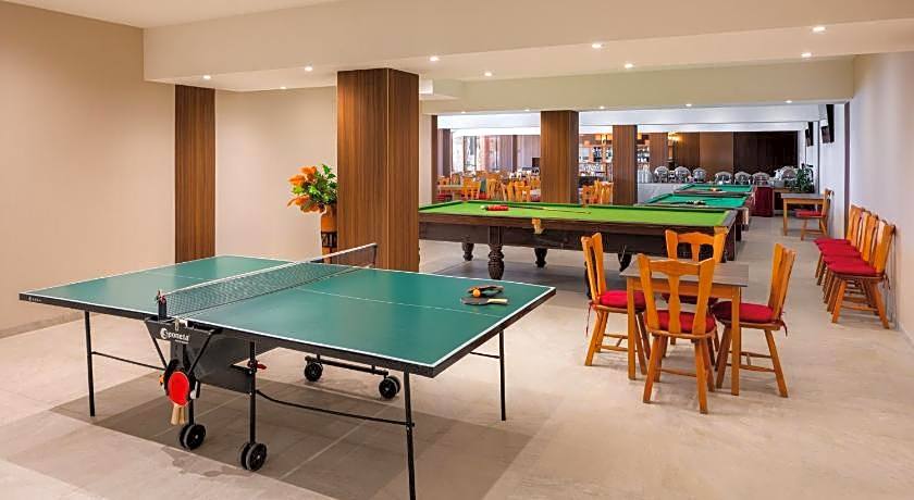 Silvanus Wellness and Conference Hotel