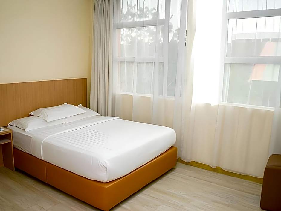 Capital O 89344 Labuan Avenue Hotel