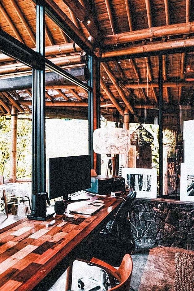 Ekommunity Farmstay & Yoga