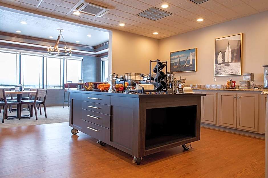 Best Western Plus Flathead Lake Inn & Suites