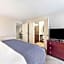 The Blu Hotel Blue Ash Cincinnati, Ascend Hotel Collection