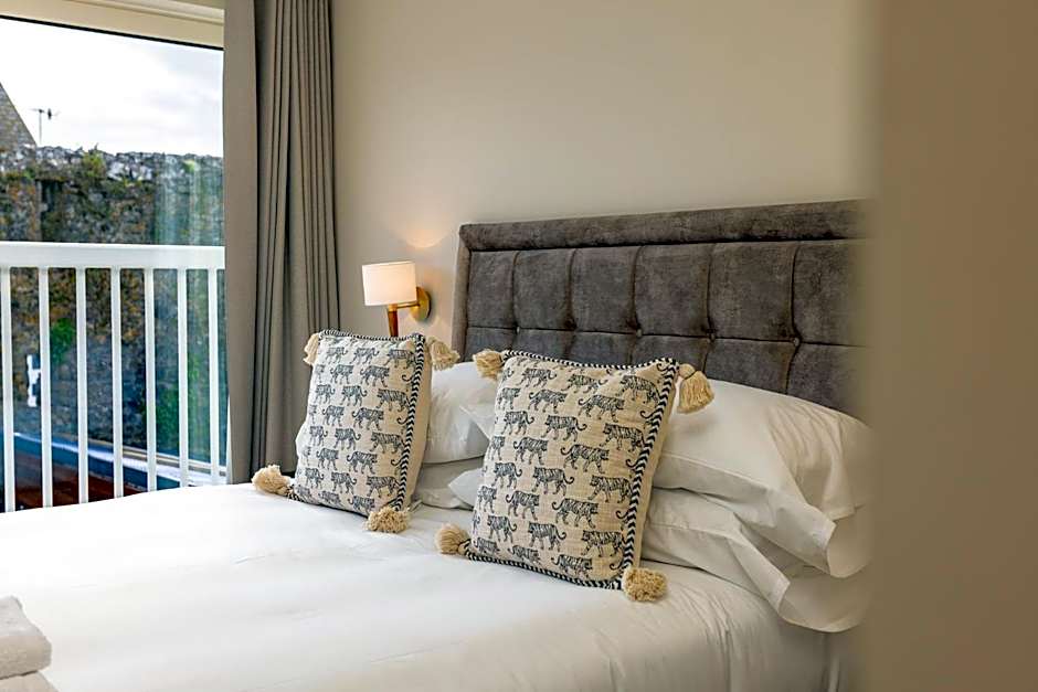 The Town Crier, Tenby