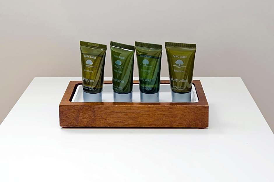 Red Lion Court by City2Stay