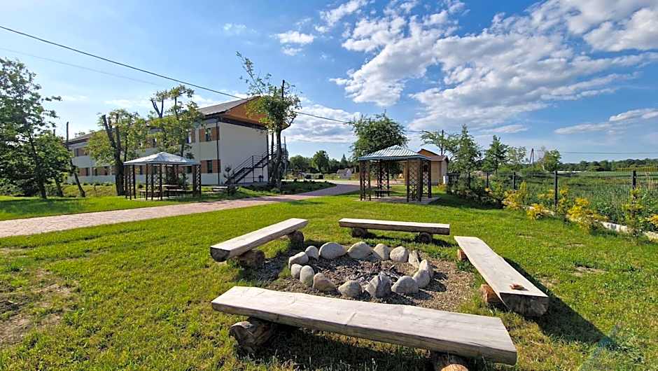 HAPPY81 noclegi - 3,5km Energylandia