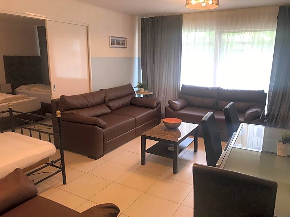 Baynunah Suites Aparthotel