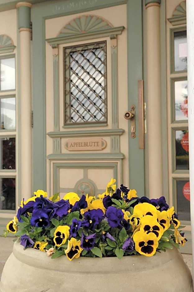 Apfelblüte bed & breakfast 8 km vom Bodensee