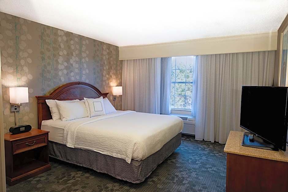 Courtyard by Marriott Chapel Hill