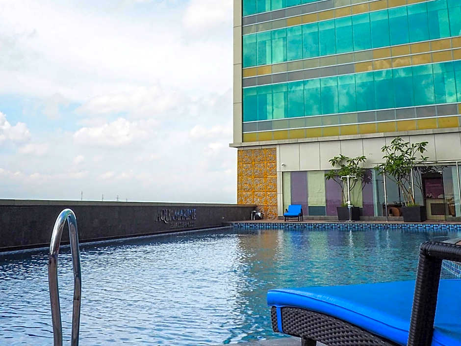 The Alana Hotel and Convention Center  Solo by ASTON