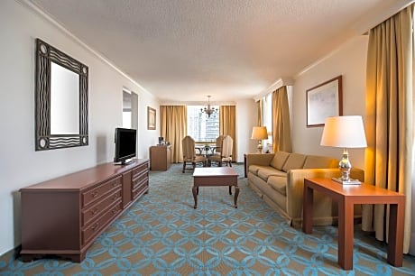 Master Suite, 1 King
