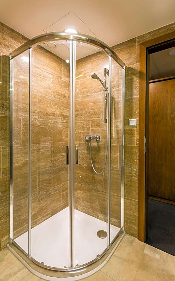 Szőnyi Garden Hotel Pest