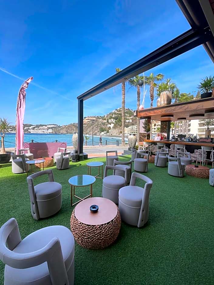 ON ALETA ROOM designed for adults