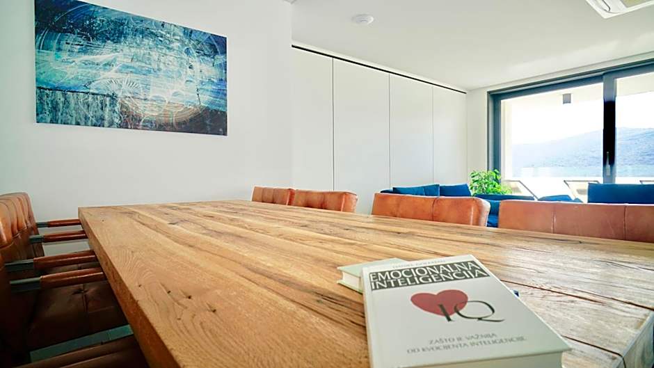 Sky Beach Aparthotel