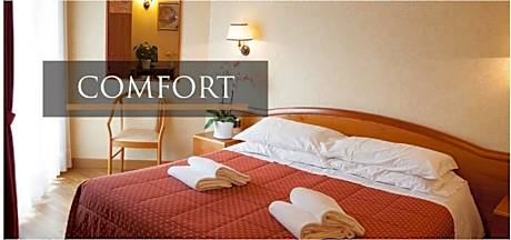 Deluxe Double Room with Castle View