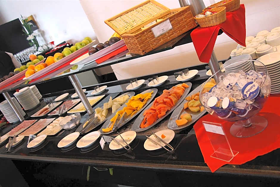 Mercure Macae