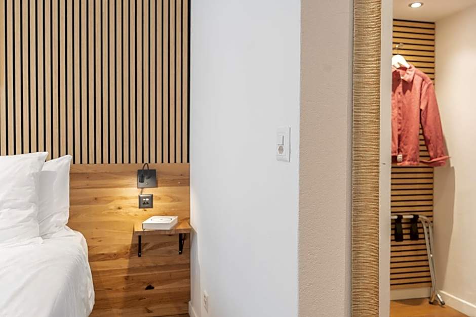 Hotel Alpha