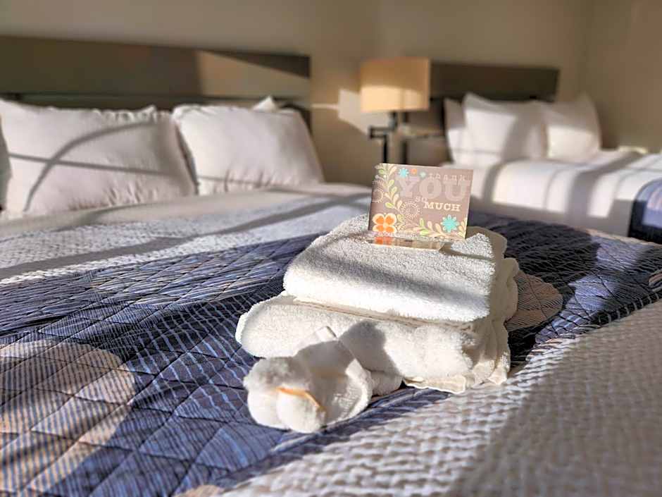 Brio Beach Inn