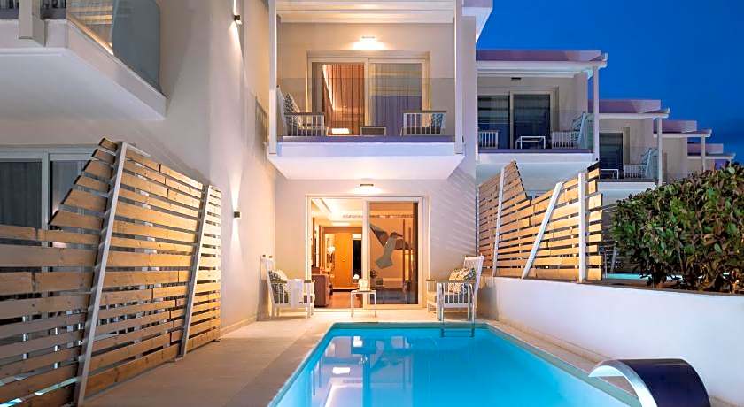 Alexandra Elegance Bridging Generations