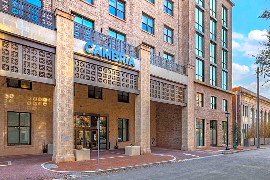 Cambria Hotel Savannah Downtown Historic District