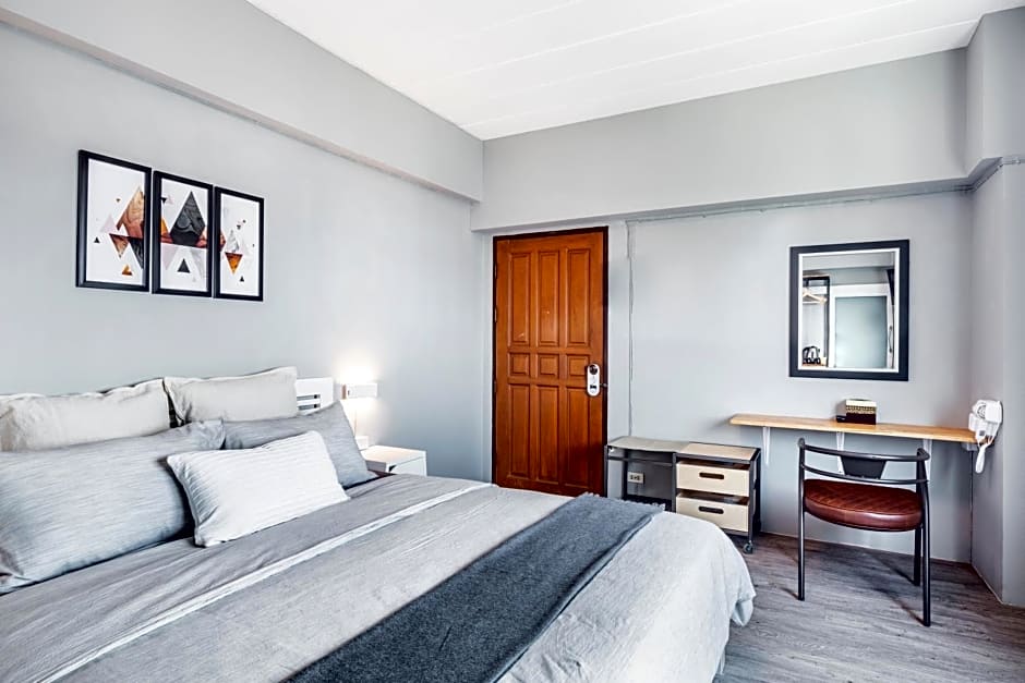 Penyos Service Apartment