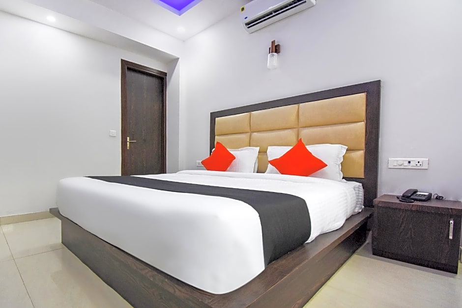 Hotel O Mayank Residency